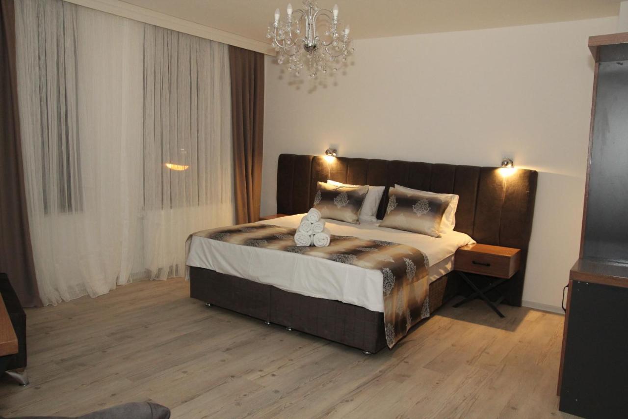 Kispet Deluxe Hotels&Suites Oberhausen  Exterior foto